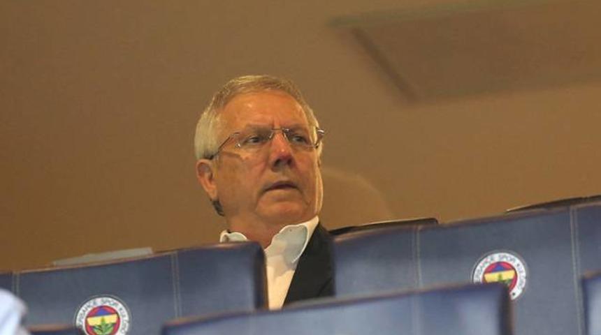 Aziz Yıldırım iki pozisyonda yerinden fırladı