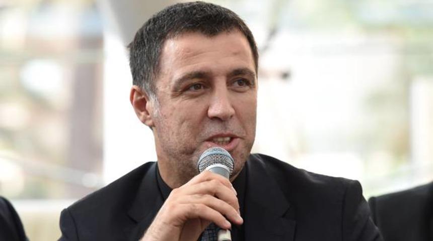 Hakan Şükür 1 ay içinde siliniyor