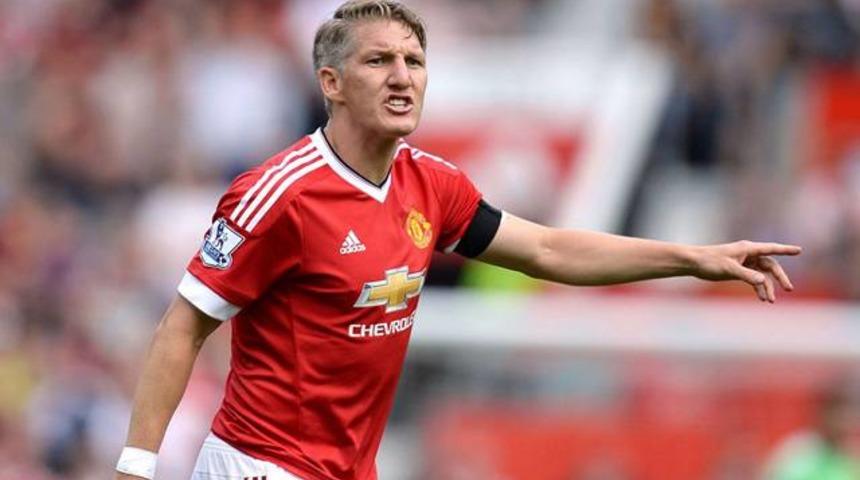 Bastian Schweinsteiger futbolu bıraktı