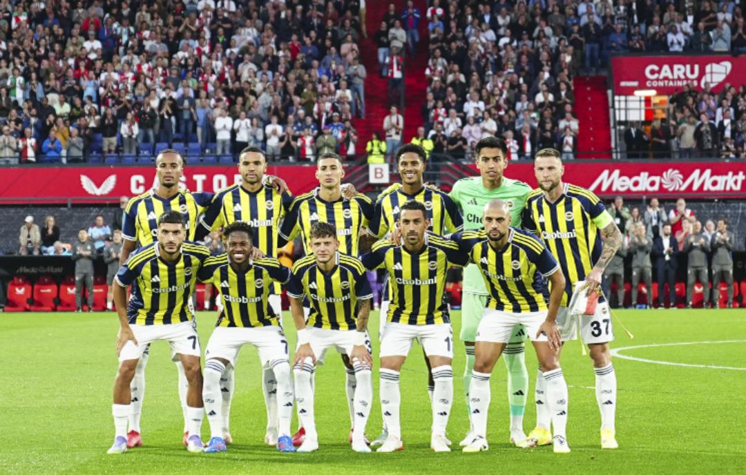 SON DAKİKA: Fenerbahçe-Benfica maçının ilk 11 leri belli oldu! Portekiz ekibinden sürpriz Kerem Aktürkoğlu kararı...  2