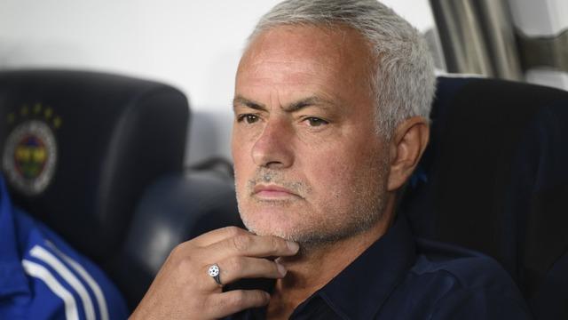 SON DAKİKA: Fenerbahçe-Benfica maçının ilk 11'leri belli oldu! Portekiz ekibinden sürpriz Kerem Aktürkoğlu kararı... 