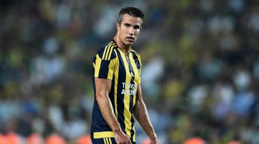 İngilizler Van Persie'yi a&ccedil;ıkladı!
