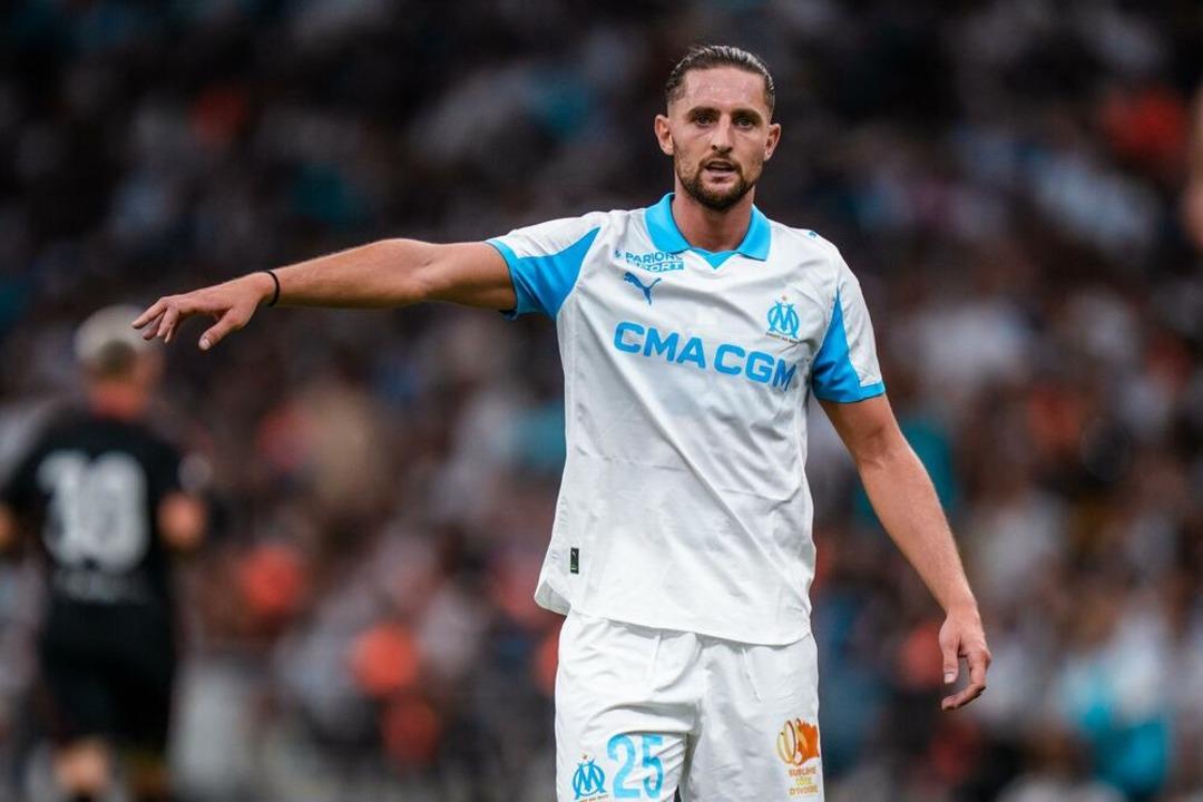 Galatasaray bir kez daha fırsat transferini buldu! Marsilya da takım arkadaşıyla kavga eden Adrien Rabiot için transfer görüşmeleri yapılıyor... 2