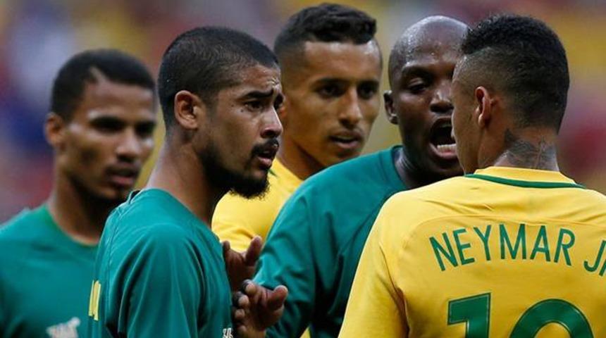 Neymar'lı Brezilya'ya b&uuml;y&uuml;k şok!