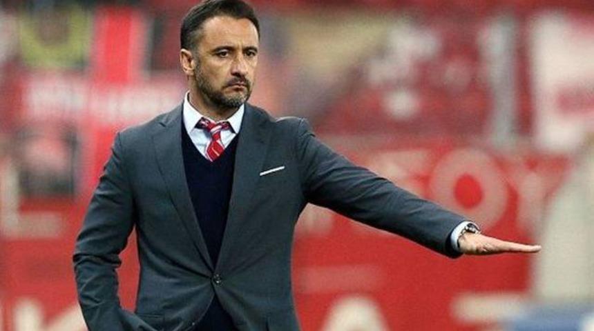 Fenerbah&ccedil;e'de olayların adamı Vitor Pereira