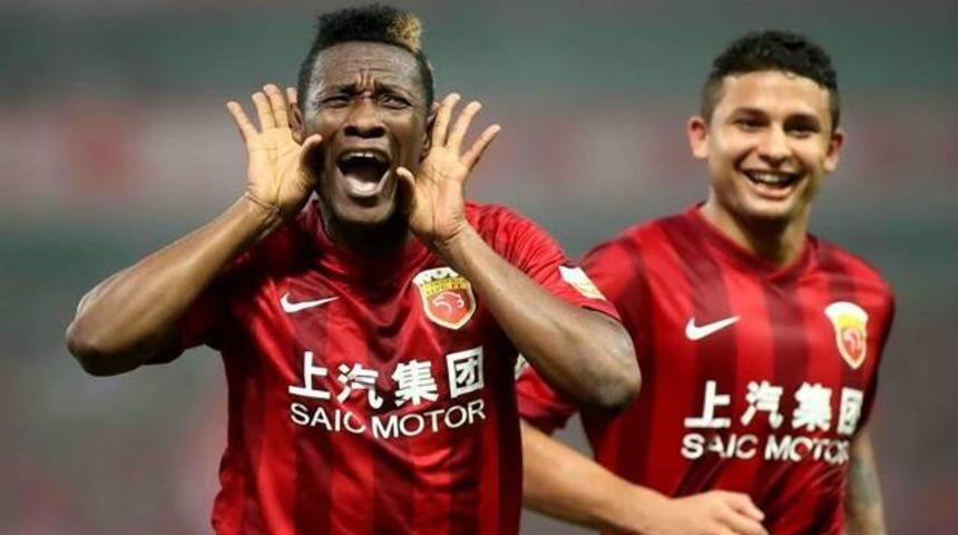 Beşiktaş i&ccedil;in bomba Asamoah Gyan iddiası