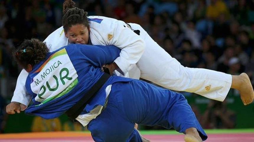 Judoda Kayra Sayit &ccedil;eyrek finalde elendi