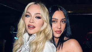 Madonna'dan doğum günü pozları! Kızı Lourdes Leon’un açılan göğsünü de paylaşınca...