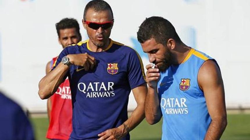 Luis Enrique'den Arda Turan'a b&uuml;y&uuml;k destek