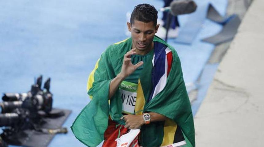 Wayde van Niekerk d&uuml;nya rekoru kırdı!