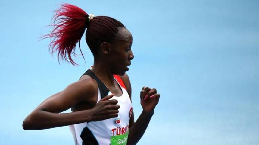 Atletizm 5 bin metre finalinde Yasemin Can 6'ncı oldu