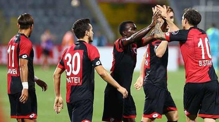 Gen&ccedil;lerbirliği 2 - 0 Gaziantespor
