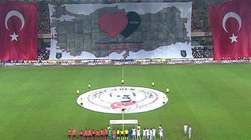 Başakşehir'de anlamlı pankart