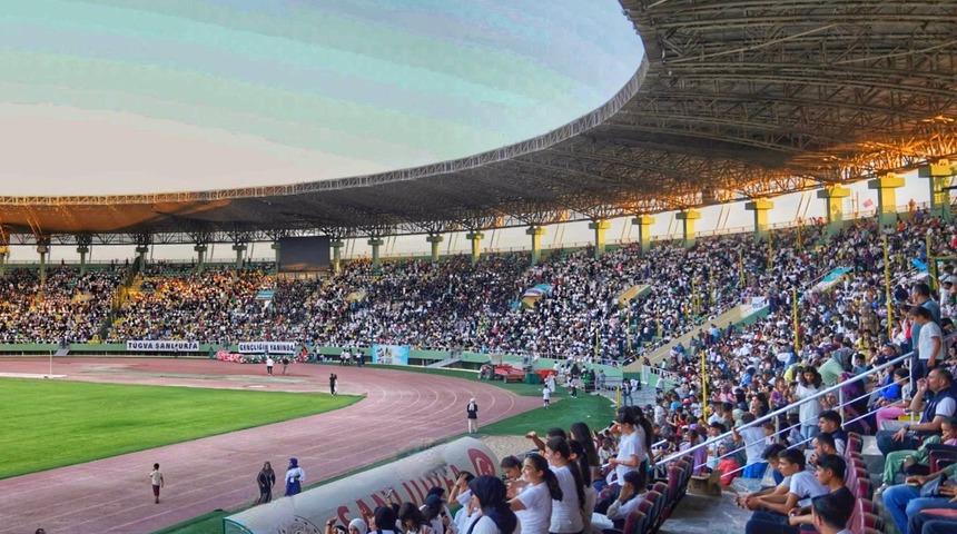 “Hayallerle imkanlar arasındaki farkı kapatmaya çalıştık” Şanlıurfa’daki TÜGVA etkinliğinde 30 bin genç toplandı