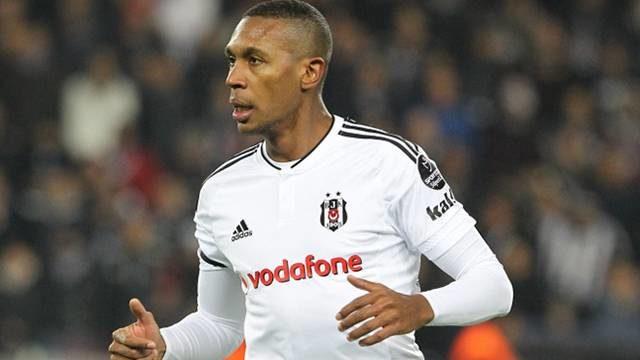 Marcelo'nun oğlu tribünden düştü