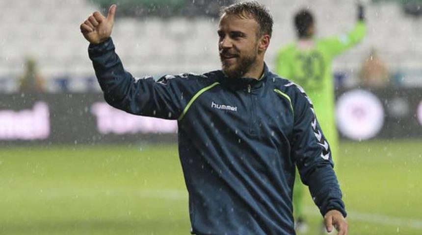 Alban Meha geri d&ouml;nd&uuml;