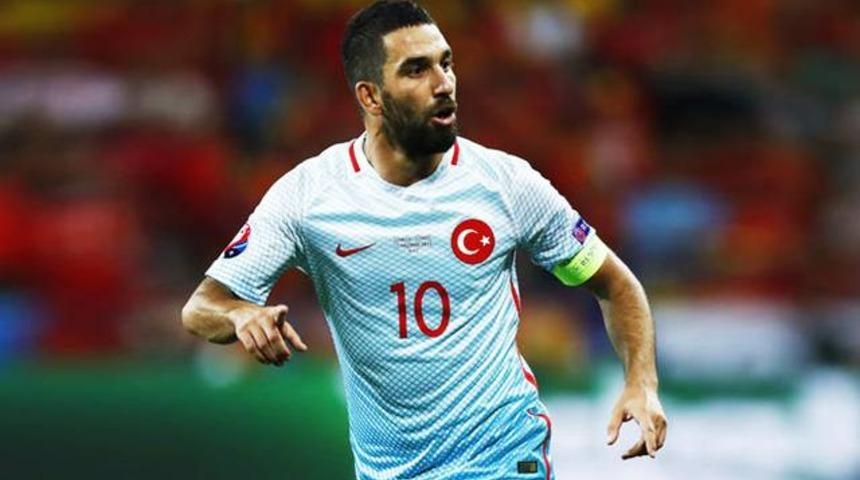 Spor d&uuml;nyası Kemal Kılı&ccedil;daroğlu'na yapılan saldırıyı kınadı