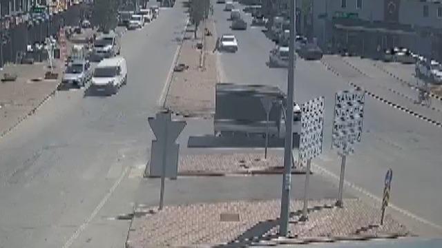 Konya’da kaza anları kameraya yansıdı