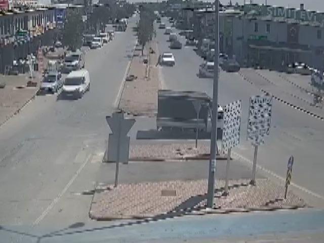 Konya’da kaza anları kameraya yansıdı