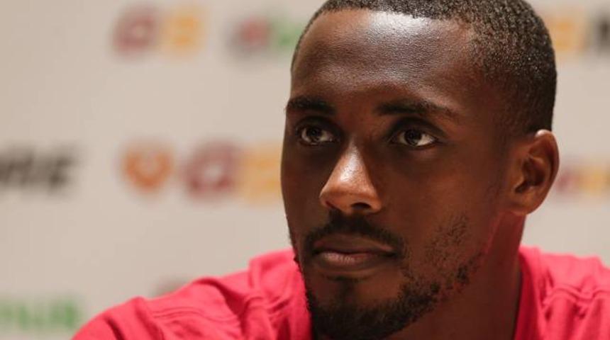 Lionel Carole i&ccedil;in gelen &ccedil;ılgın teklifi a&ccedil;ıkladı