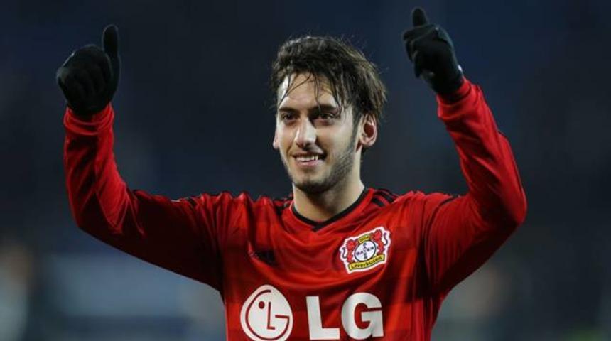 Atletico Madrid, Hakan &Ccedil;alhanoğlu'nu bitiriyor