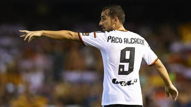Barcelona, Paco Alcacer'i bitirdi!