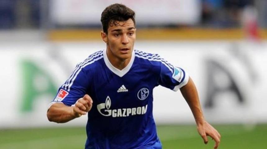 Milli savunmacı Kaan Ayhan Schalke'den ayrıldı