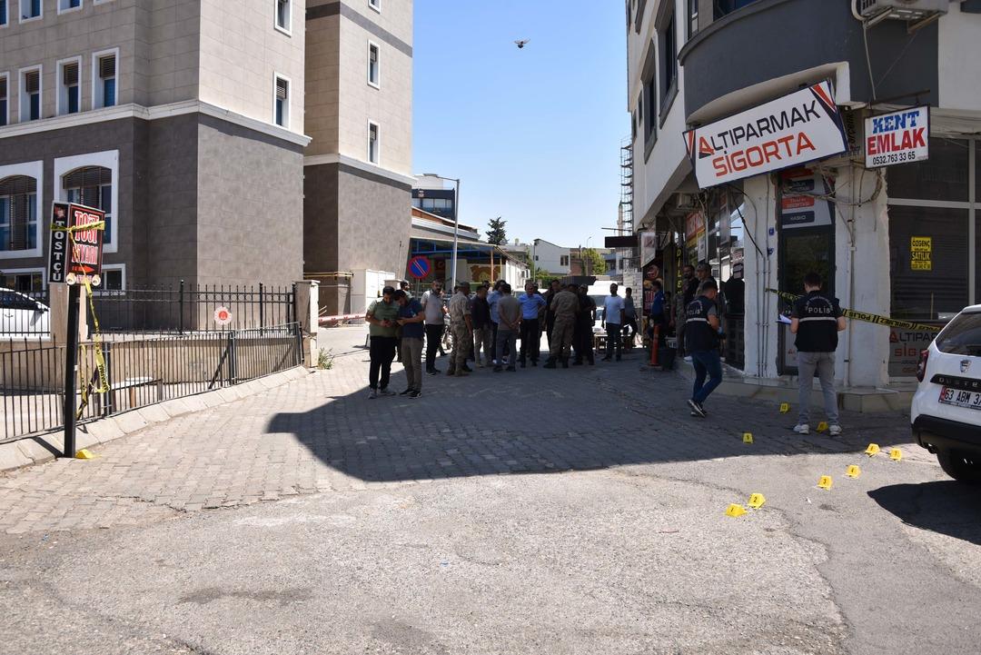 Bir şehir bunu konuşuyor! Jandarma aracındayken silahlı saldırıda yaralandılar 6