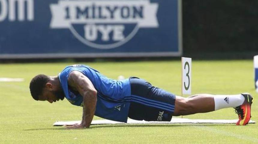 Jeremain Lens, Zorya ma&ccedil;ında yok