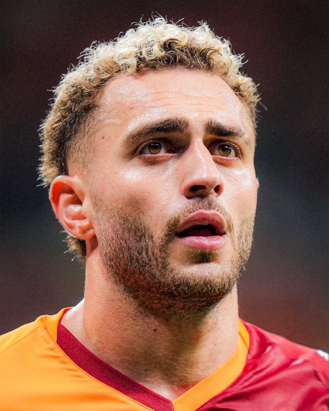 Galatasaray ın yıldız ismi Barış Alper Yılmaz dan Suudi Arabistan Ligi ekiplerinden Neom un teklifi sonrası Instagram dan şok paylaşım... 2