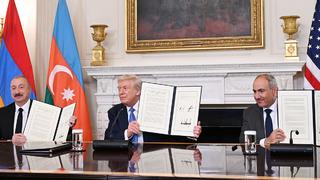 Trump'ın ev sahipliğinde Aliyev'le imzalamışlardı! Paşinyan'dan 'anayasa' çıkışı