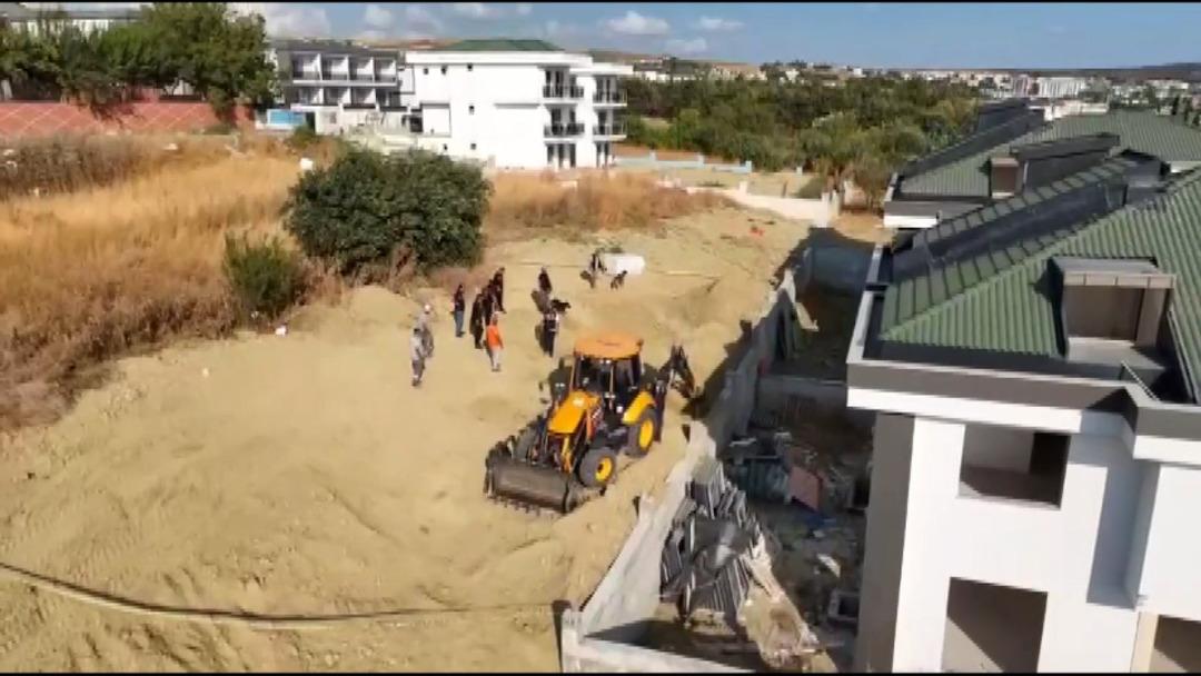 1200xauto Villa bahçesinde ceset çıkmıştı! Kan donduran cinayeti itiraf ettiler: Kaçırılma görüntüleri de ortaya çıktı