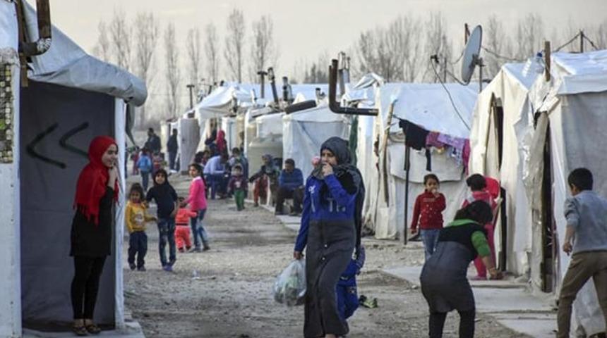 Lübnan, mülteci kamplarındaki Filistinli grupların silahlarını toplamaya başladı