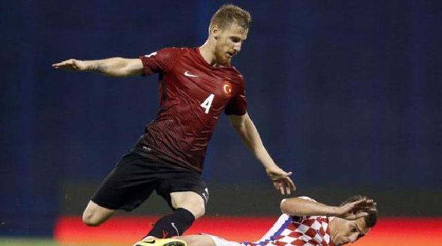 Galatasaray, Serdar Aziz i&ccedil;in tazminat istiyor