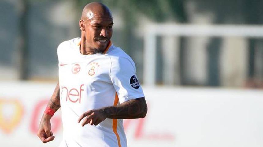 Galatasaray'dan Nigel de Jong a&ccedil;ıklaması
