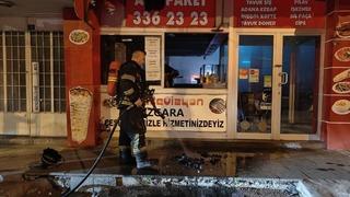 Ocaktaki köz iş yerinde yangın çıkardı