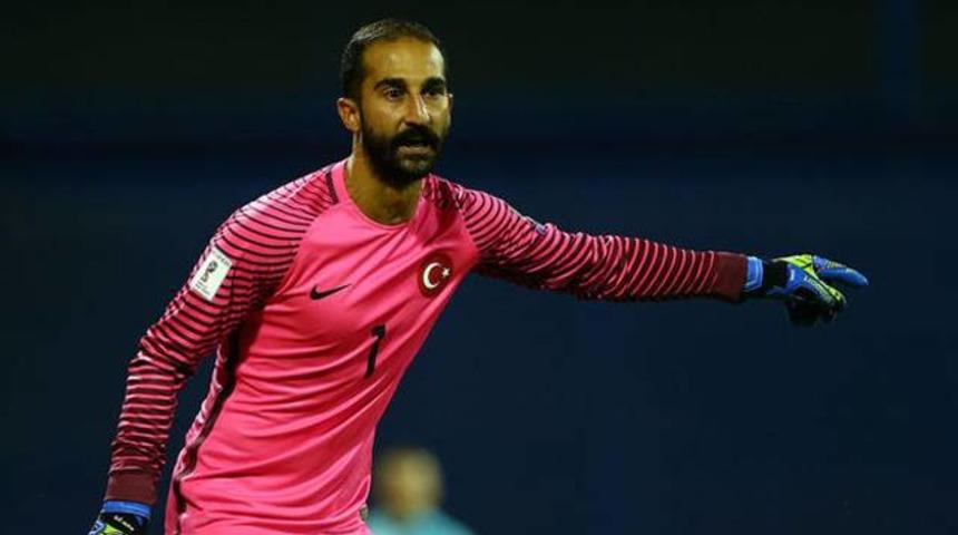  Volkan Babacan: 'Fenerbah&ccedil;e'den teklif gelirse...'