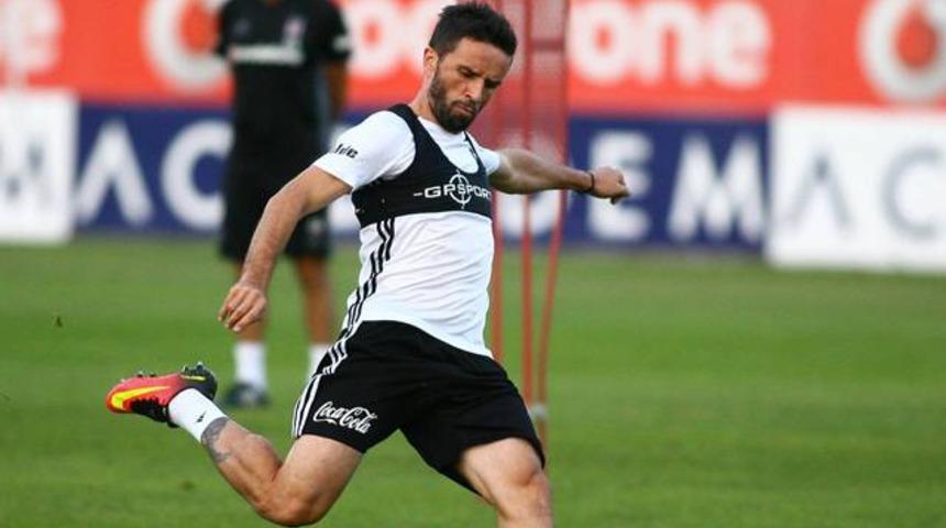 Şenol G&uuml;neş'ten G&ouml;khan G&ouml;n&uuml;l kararı