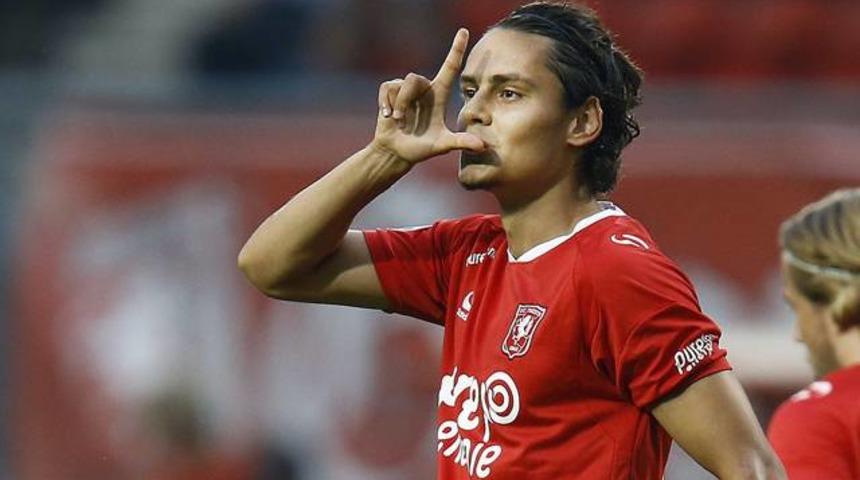 Enes &Uuml;nal'dan 49 yıl sonra bir ilk