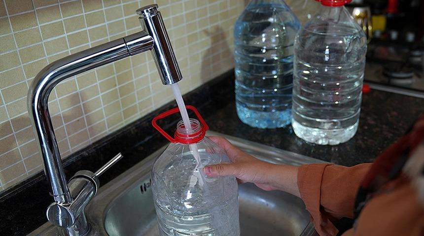 İzmir'de su kesintisi planı değişti! İZSU bölge ve mahalleleri tek tek sıraladı... Artık 3 günde bir olacak