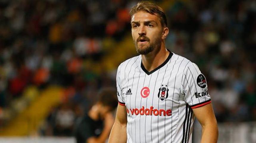 Caner Erkin'den m&uuml;thiş performans