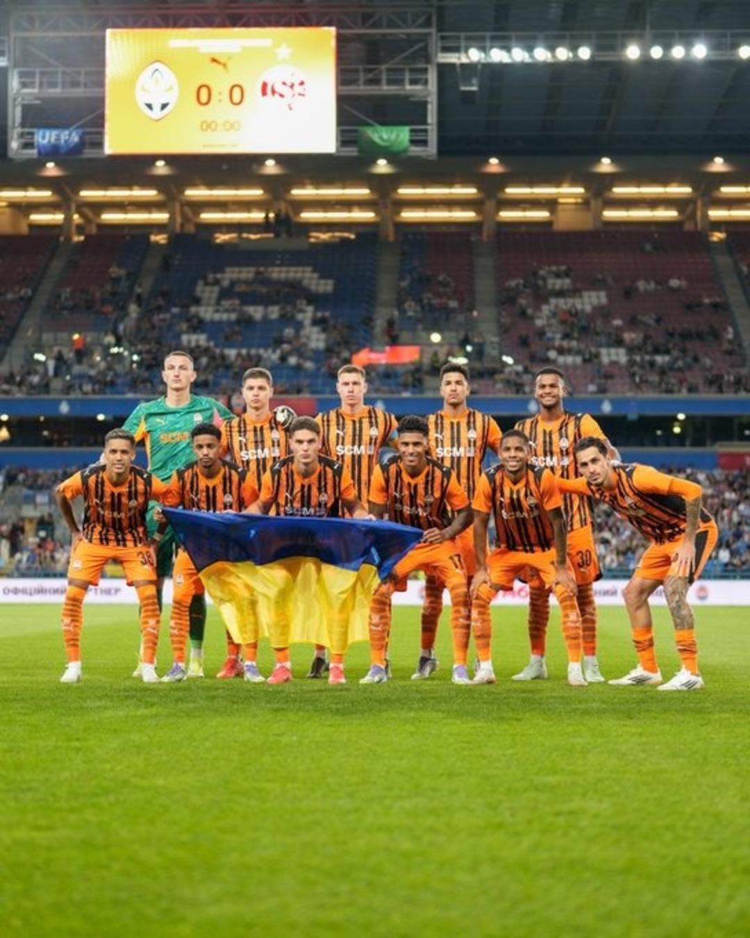 Arda Turan lı Shakhtar Donetsk den Konferans Ligi play-off eşlemesinde şok sonuç! Servette ye karşı kazanamadılar... 1