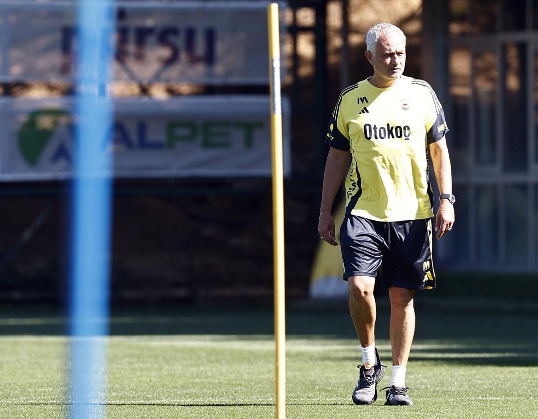 Fenerbahçe, Süper Lig de yarın Kocaelispor u ağırlayacak... 1