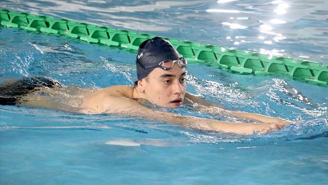 Kuzey Tunçelli'den Altın Zafer! Milli Yüzücü Dünya Gençler Şampiyonu! Fenerbahçe sporcusunu tebrik etti...