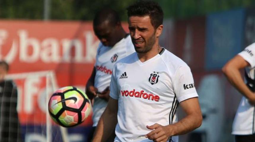 Beşiktaş'tan G&ouml;khan G&ouml;n&uuml;l a&ccedil;ıklaması