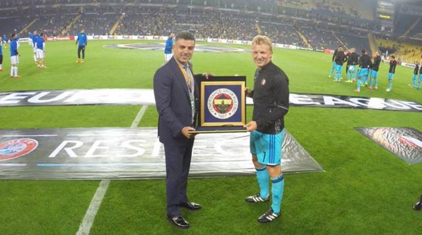 Dirk Kuyt 488 g&uuml;n sonra Kadık&ouml;y'de