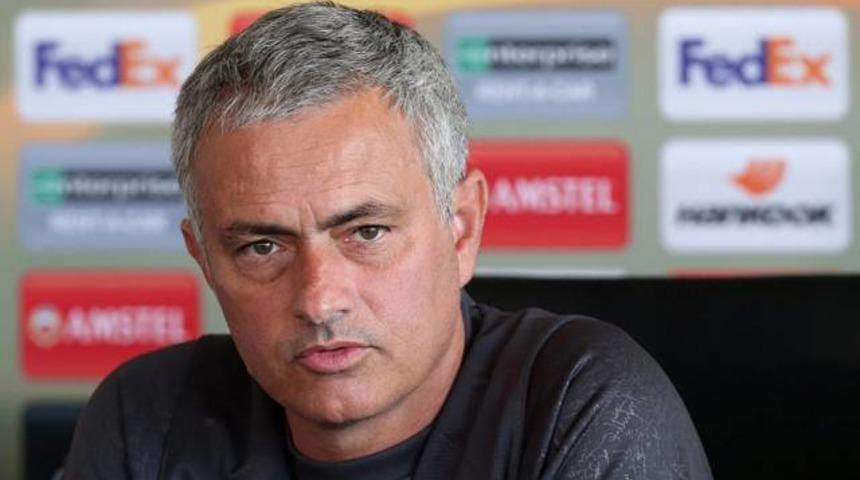 Mourinho'dan Fenerbah&ccedil;e a&ccedil;ıklaması