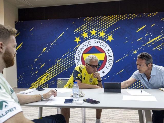 Fenerbahçe Edson Alvarez transferini resmen KAP'a bildirdi! 