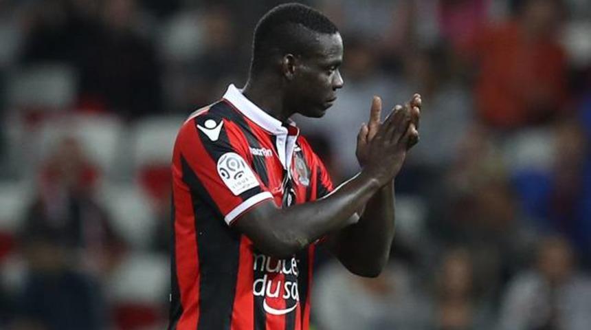 Balotelli Fransa'da coştu