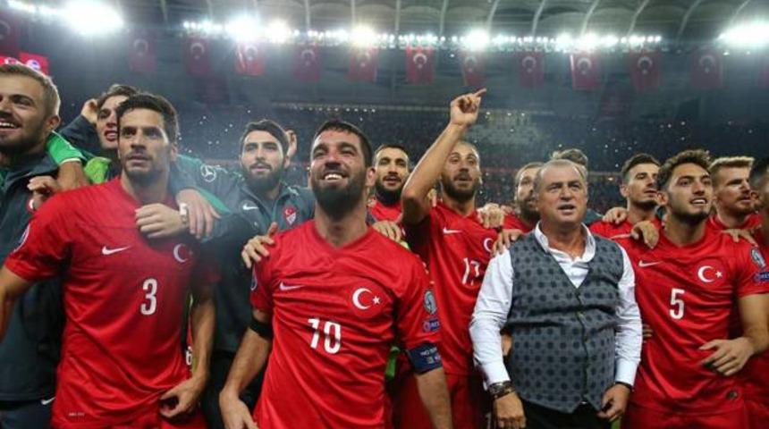 Arda Turan'dan Milli Takım a&ccedil;ıklaması